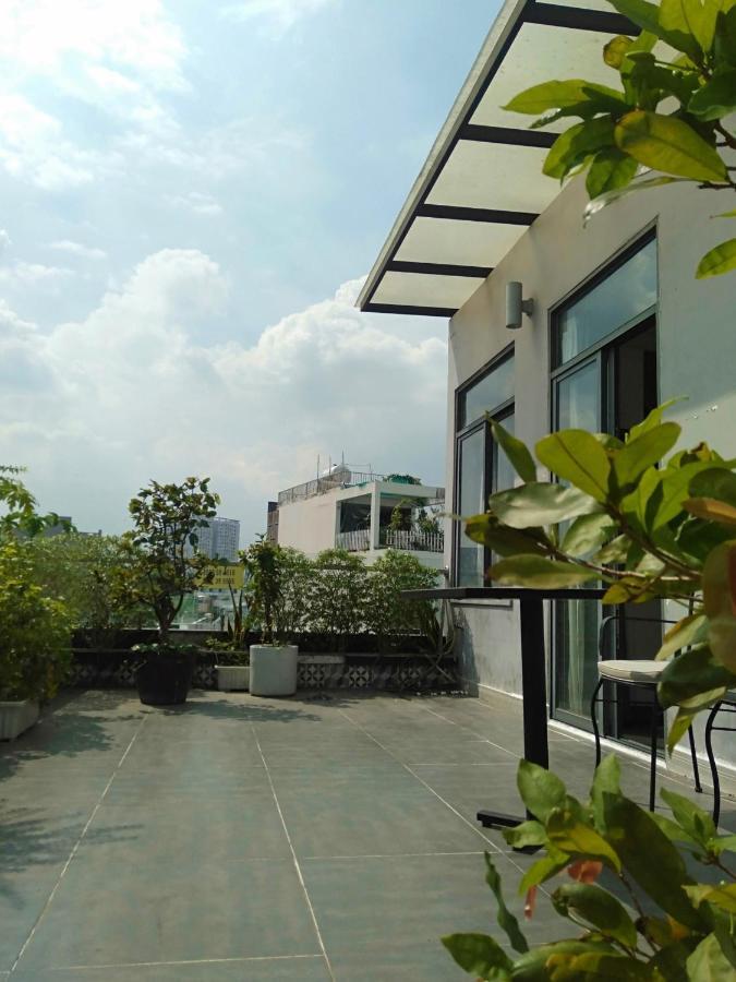 Full House Retreat - The Water Front Aparthotel Ho Chi Minh City Exterior photo